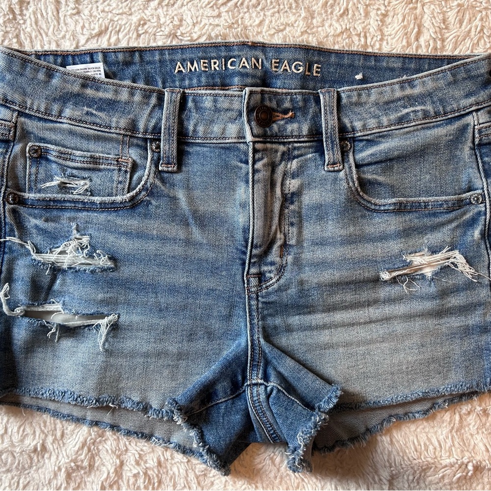 NWOT American Eagle Shorts